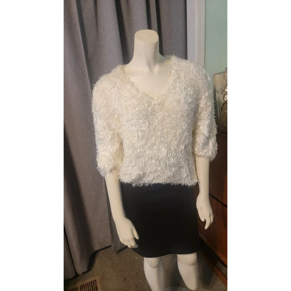 Vtg 90s Side Effects Ivory Hand Knit Fuzzy Eyelash‎ Sweater Women Size M  Y2K